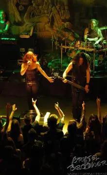 Simone Simons - (18.6.2006) With Support Act Elizium, Boerderij- Zoetermeer 13.jpg